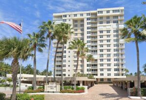 Sea Ranch Lakes North | Oceanfront Condo Lauderdale by the Sea